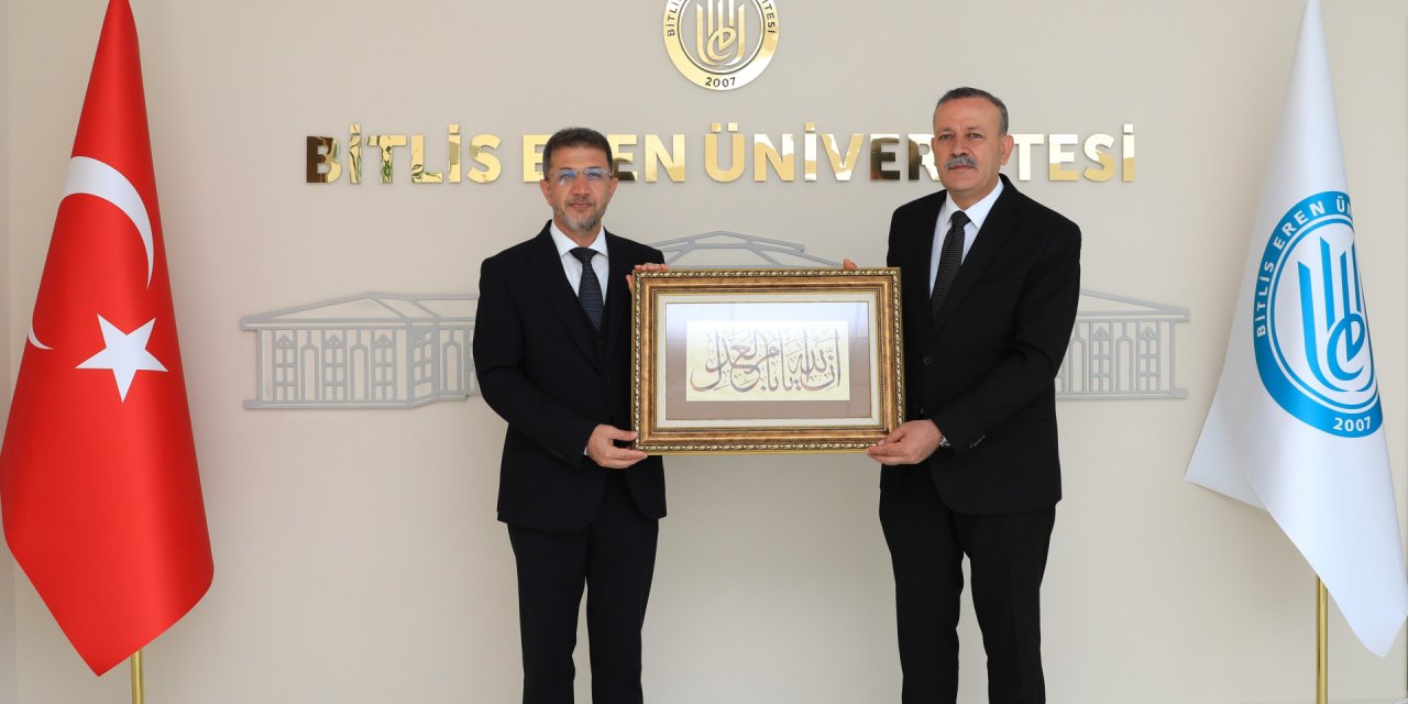 Şırnak Üniversitesi Rektörü Prof. Dr. Alkış'tan Bitlis Eren Üniversitesi'ne Ziyaret