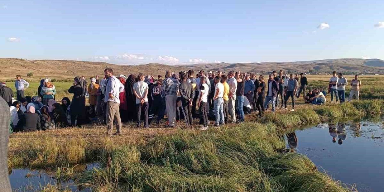 Dereye giren 9 yaşındaki ikiz kardeşler boğuldu