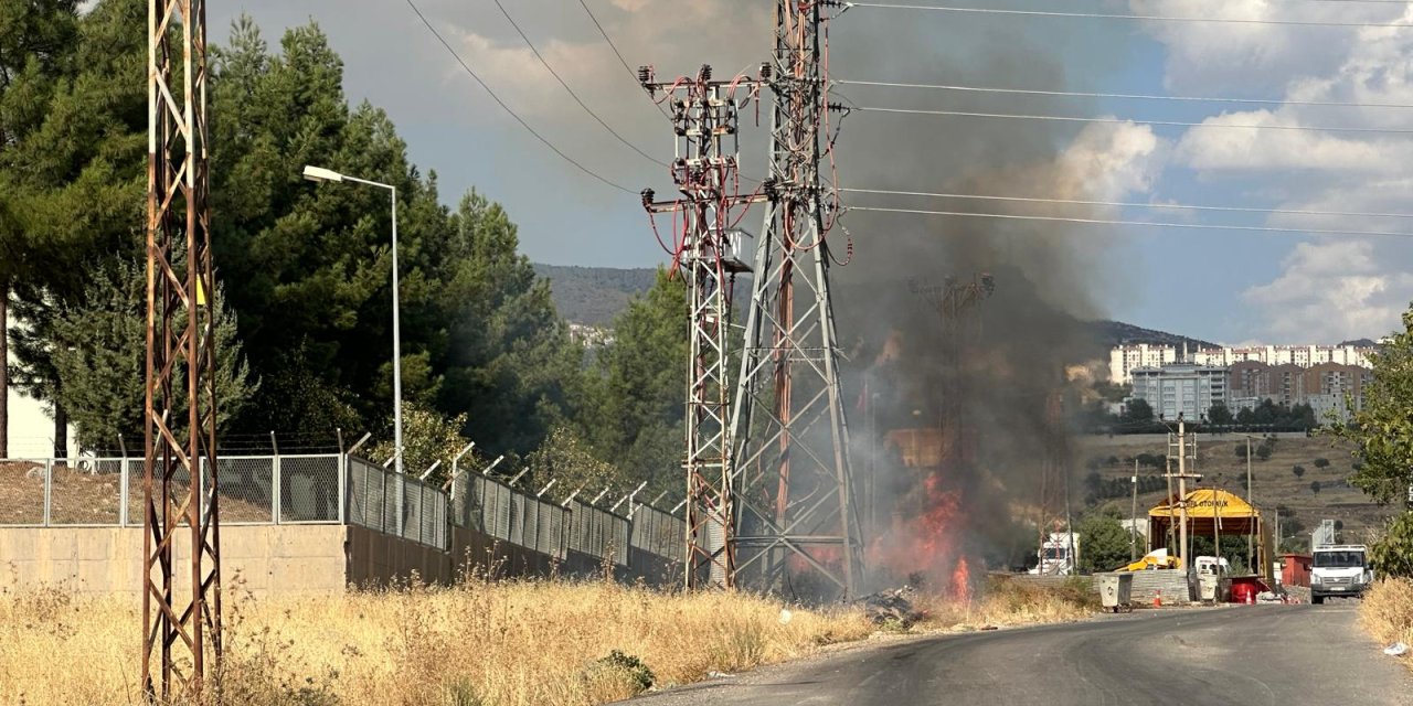 Şırnak Sanayi Sitesinde Yangın