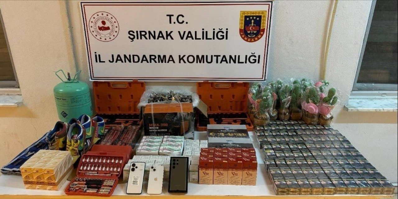 Jandarma’dan Kaçakçılık Operasyonu:24 Gözaltı