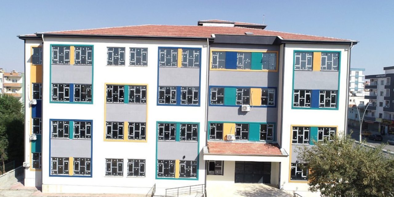 Şırnak'a Yeni Bir Okul Kazandırıldı: İdil'de 24 Derslikli Okul Tamamlandı!