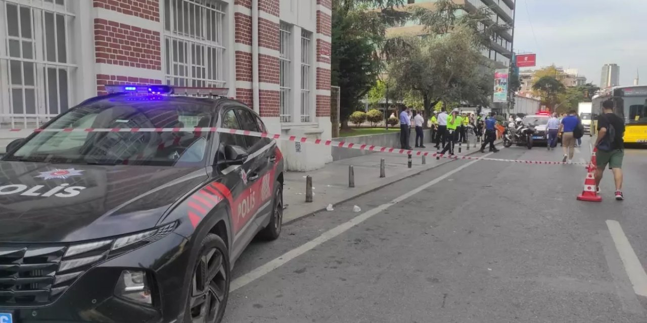 Polis aracının çarptığı kadın hayatını kaybetti