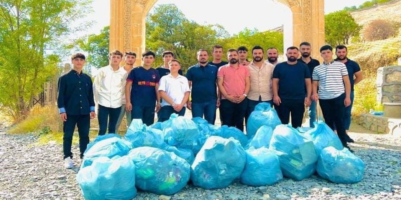 UltraCudi Taraftarlar Derneği’nden Şırnak’ta Örnek Temizlik Hareketi