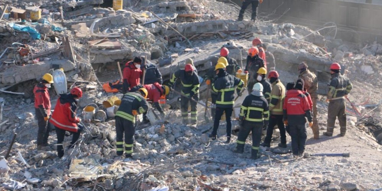 Diyarbakır'da 100 kişinin öldüğü Hisami Apartmanı'na ilişkin davada karar çıktı