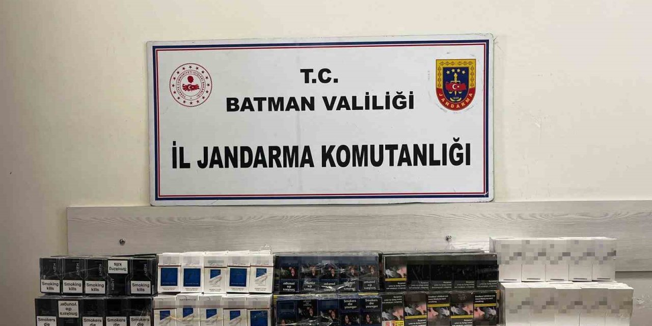 Batman’da durdurulan minibüste kaçak sigara ele geçirildi