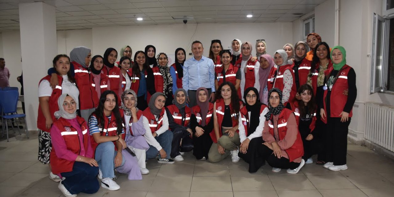 Farklı şehirlerden gelen Gönüllülük Hareketi Şırnak’ta etkinlikler gerçekleştirdi