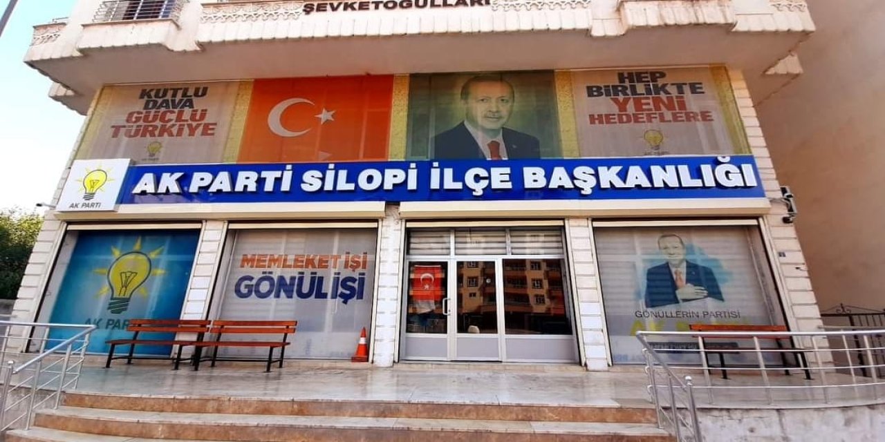 Silopi'de Düzenlenen Kongrede Ak Parti'nin Beldelere Seçtiği Başkanlar Belli Oldu