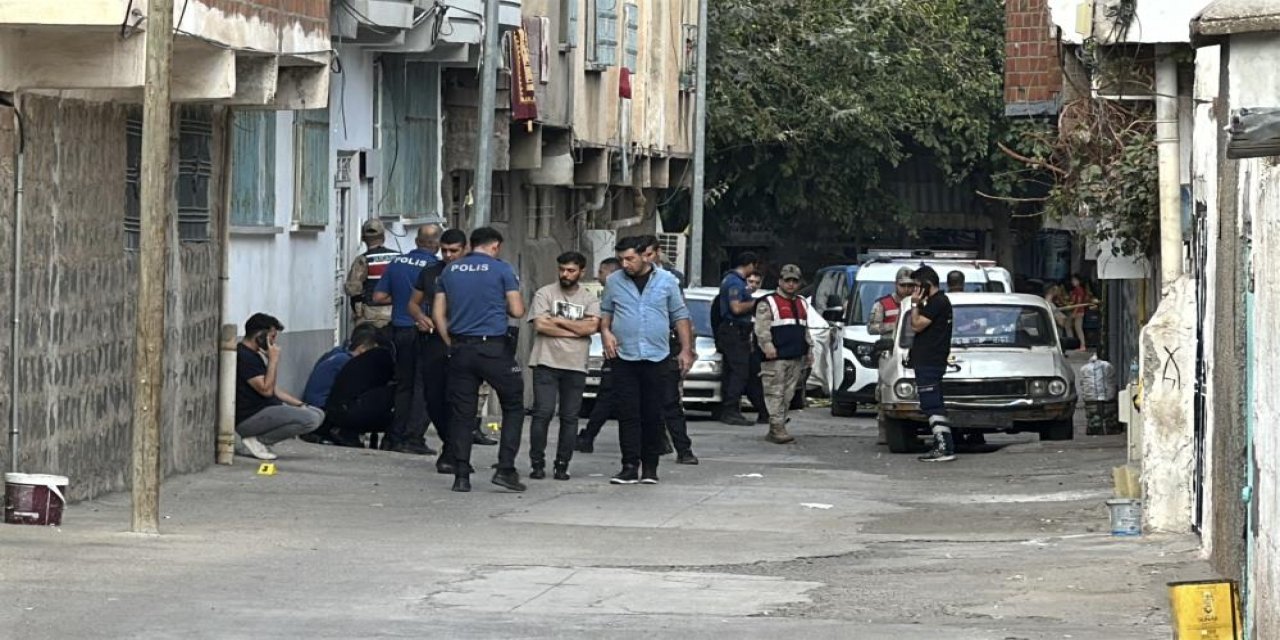 Olaya müdahaleye giden polise ateş açıldı