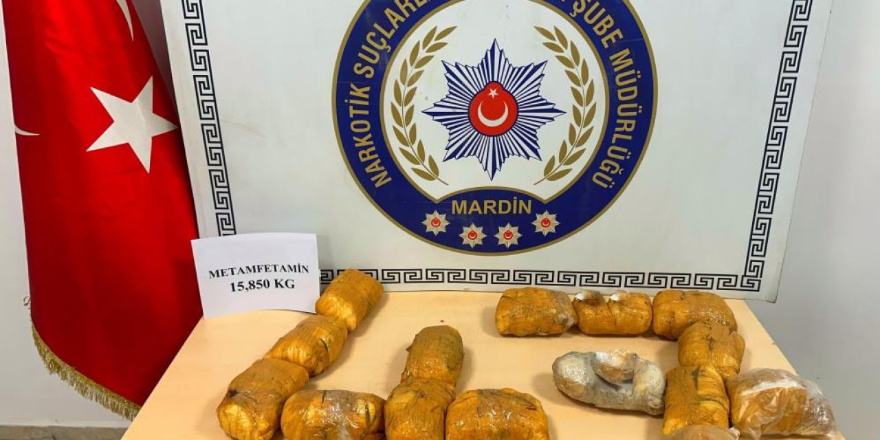 Tır'da 15 kilo 850 gram uyuşturucu madde bulundu: O anlar kamerada