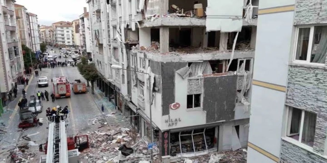 Apartmanda doğalgaz patlamasında 1 kişi ölü, 33 yaralı