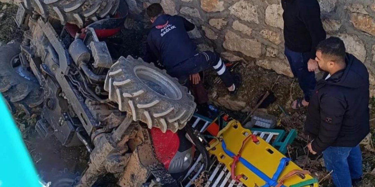 Siirt'te devrilen traktörün sürücüsü yaralandı