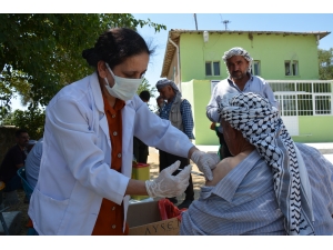 Şanlıurfa'da 3 dilde Kovid-19 aşısı için çağrı yapılıyor