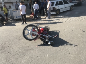 Adıyaman'da otomobil ile motosiklet çarpıştı: 1 yaralı