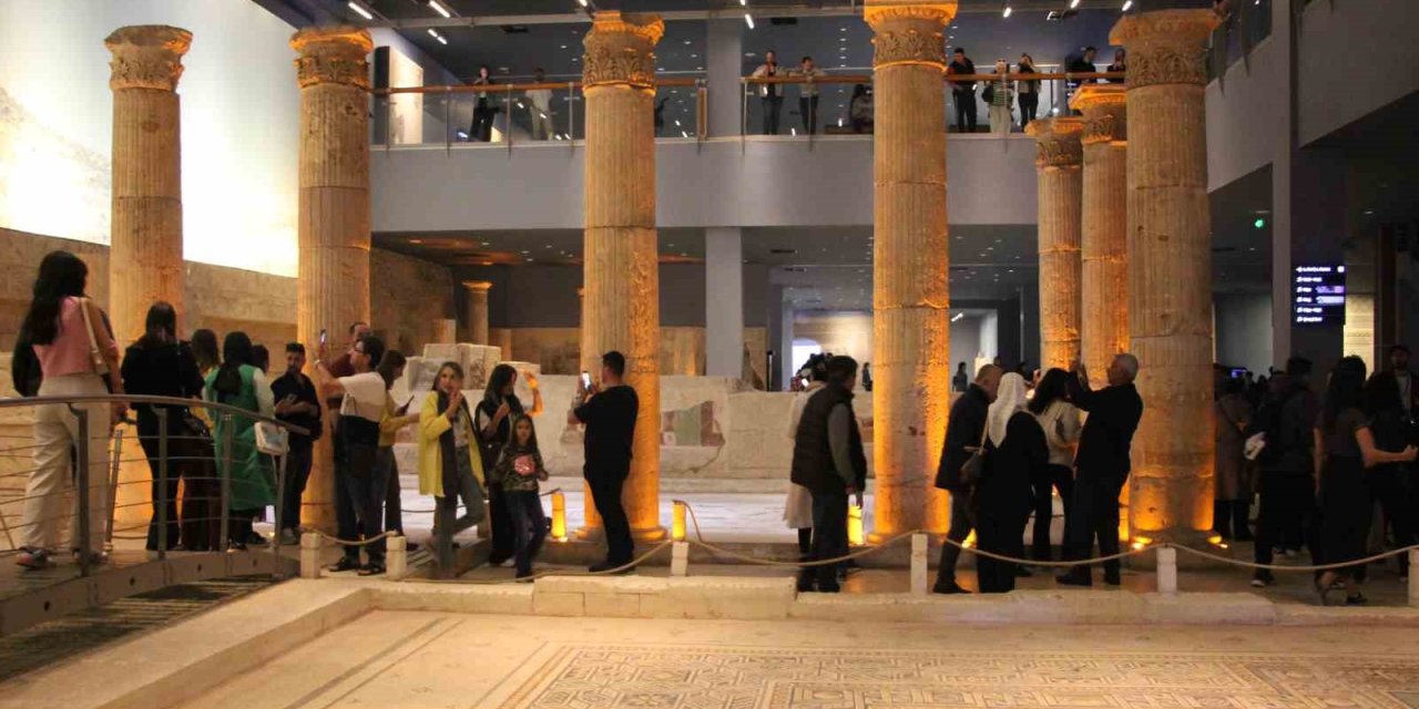 Ramazan Bayramı'nda Gaziantep'teki tarihi yerler ziyaretçi akınına uğradı