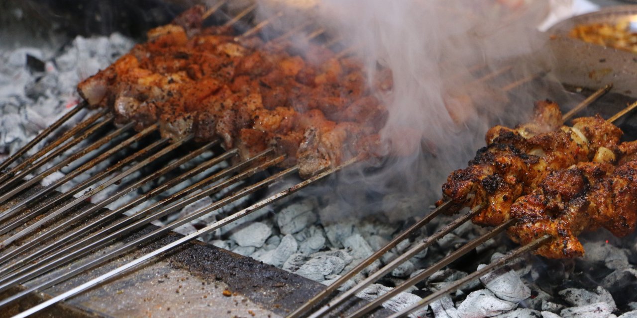 Bayram Tatilinde 50 ton tescilli ciğer kebabı tüketildi