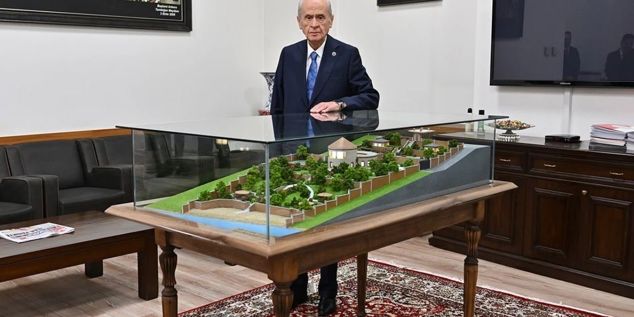 Bahçeli için yapılan Devlet Bey Konağı tamamlandı