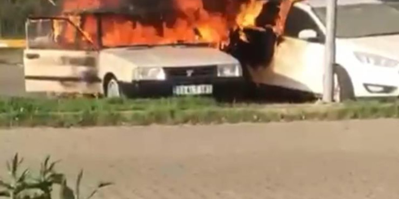 Hastane otoparkında otomobiller alev alev yandı