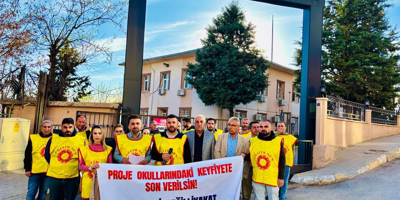 Eğitim Sen Şırnak Şubesi, Proje Okulları Atamalarına Tepki Gösterdi