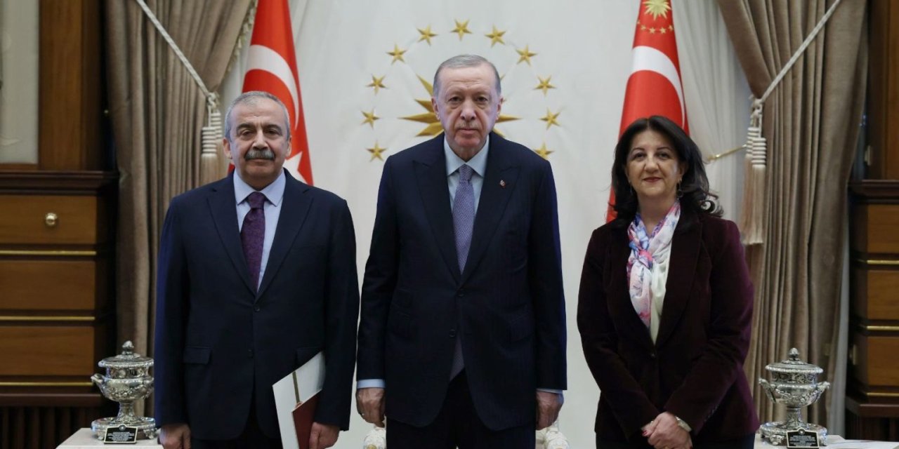 Cumhurbaşkanı Erdoğan, Sırrı Süreyya Önder'in kızı ve Milletvekili Buldan'ı aradı