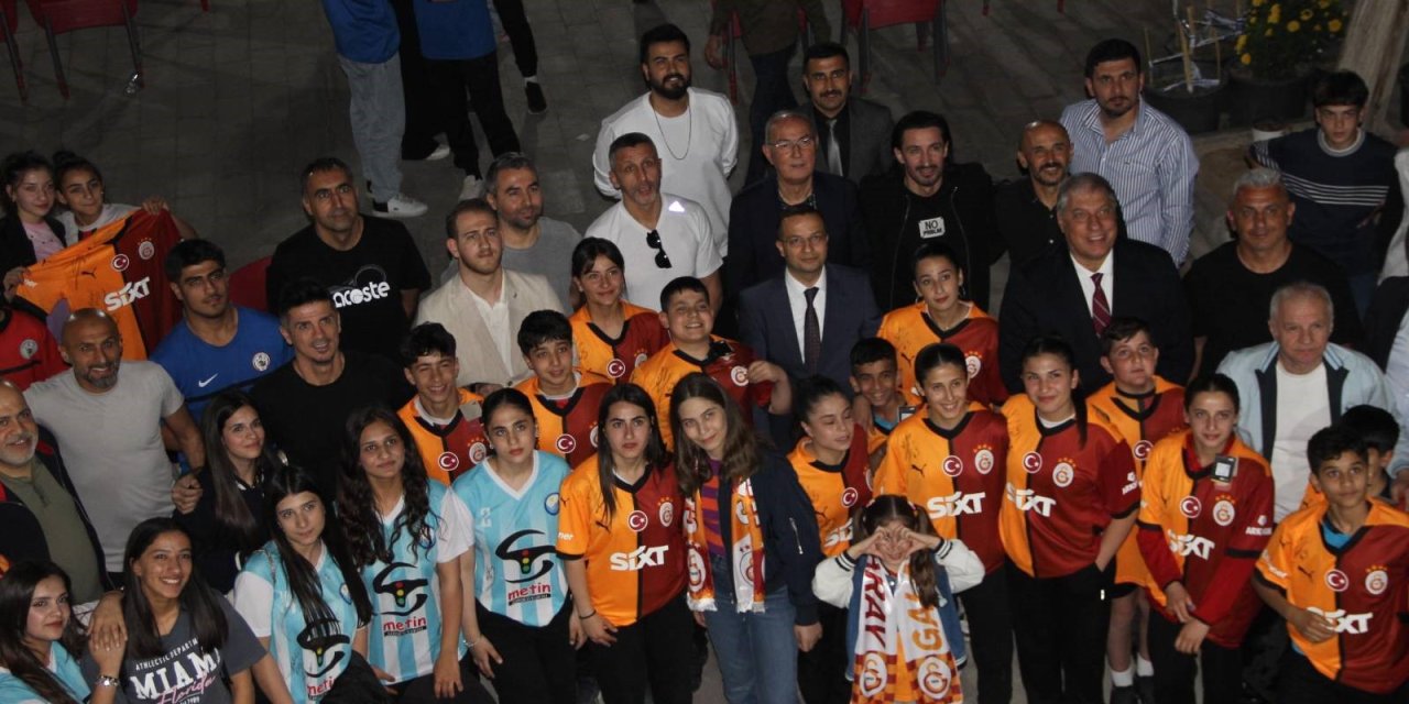 Galatasaray’ın Efsane Futbolcuları Cizre'de