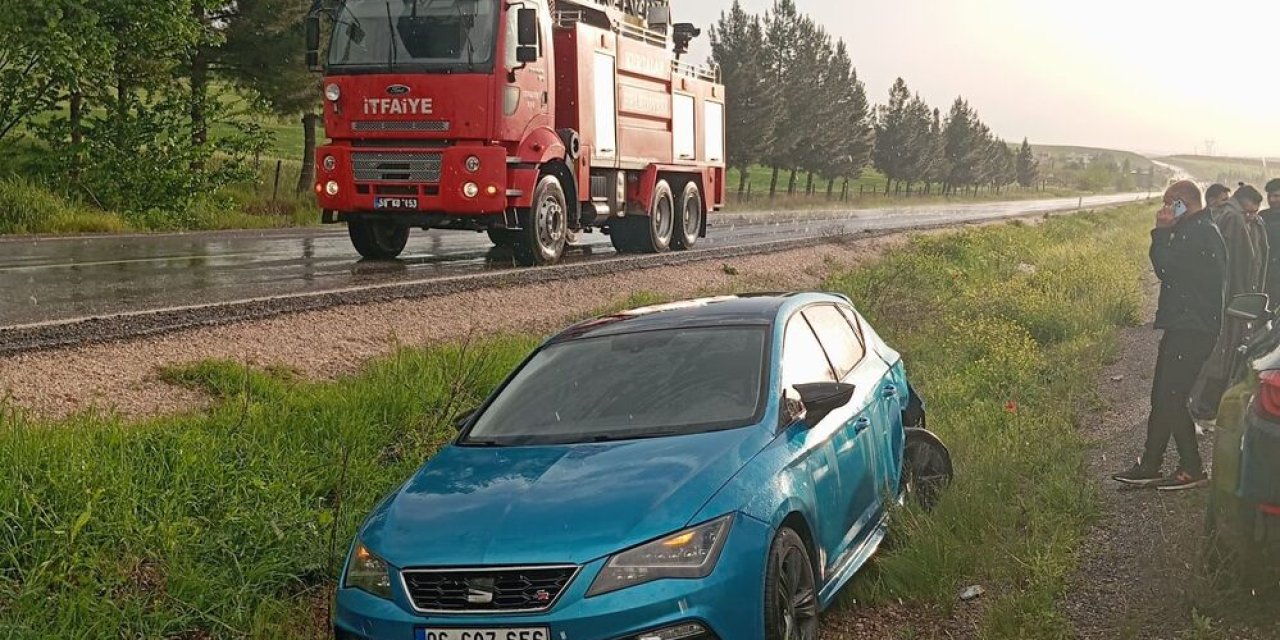 Siirt'te iki otomobilin çarpıştığı kazada 4 kişi yaralandı