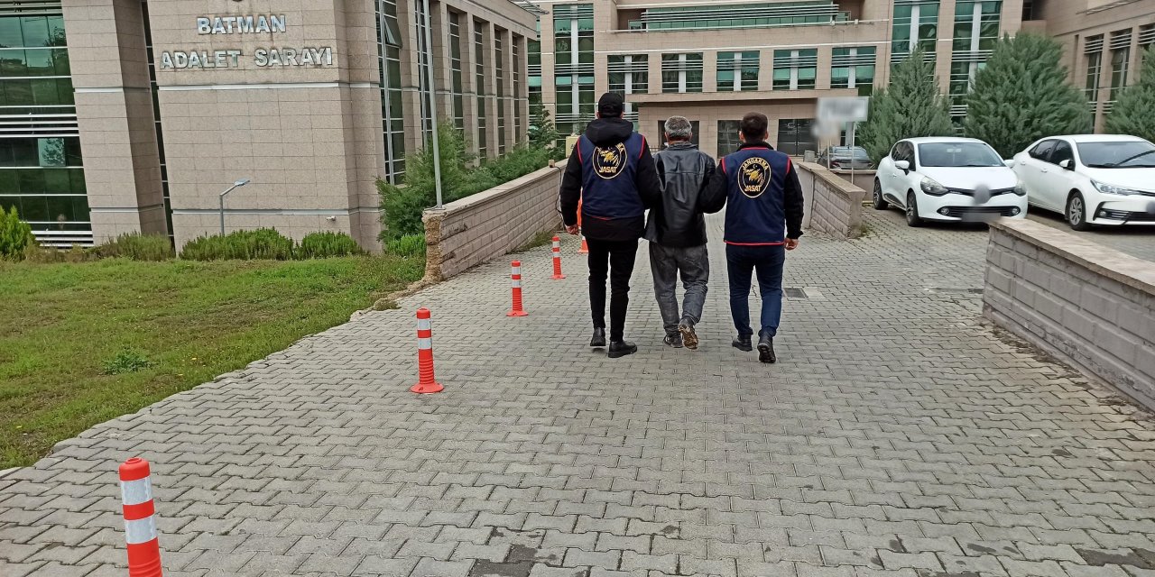 42 yıl hapis cezası bulunan firari yakalandı