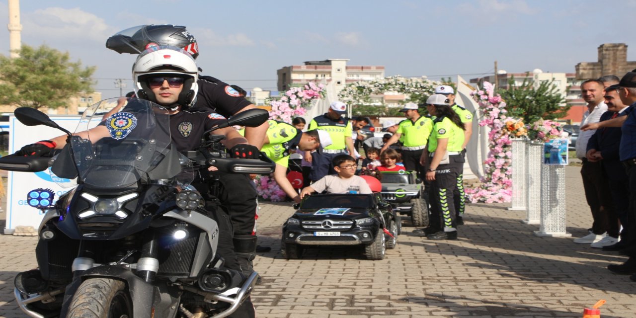 Silopi'de "Trafik ve İlk Yardım Haftası" etkinliği düzenlendi
