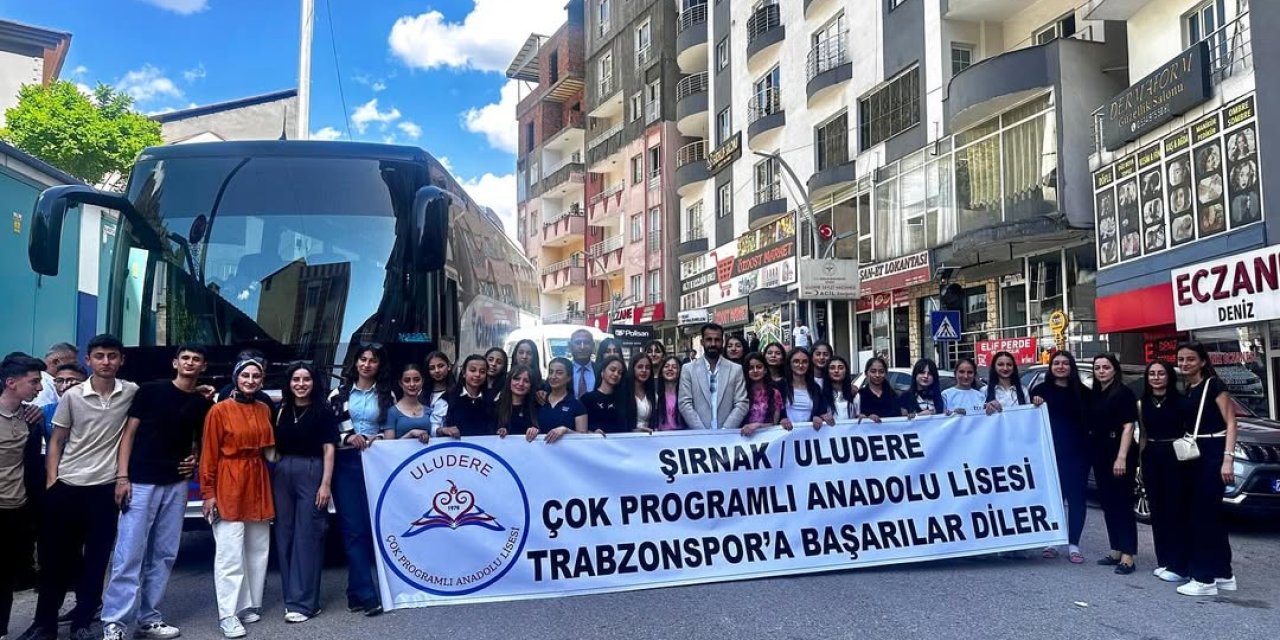 Şırnaklı Öğrenciler Trabzon-Galatasaray Derbisini İzledi