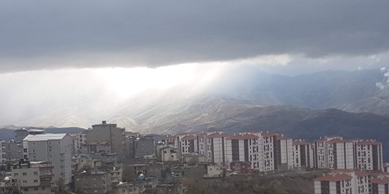 Şırnak Valiliği’nden Gök Gürültülü Sağanak Yağış Uyarısı