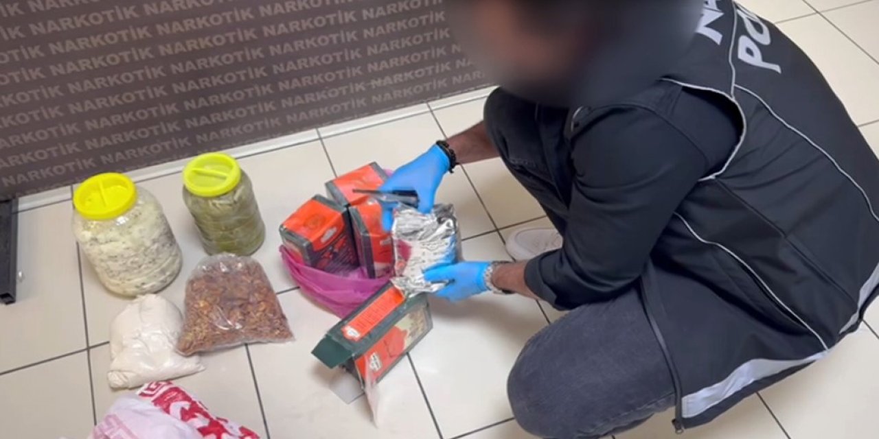 Batman’da çay paketleri içinde uyuşturucu taşıyan yolcu yakalandı