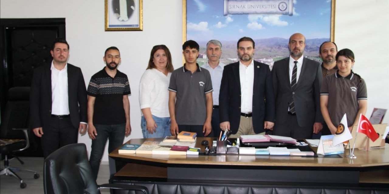 Üniversite’nin Mobilya ve Metal İşlerini Şırnaklı Lise Öğrencileri Yapacak