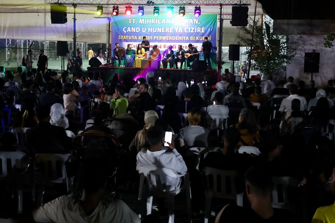 Cizre’de 11’inci Cizre Dil, Kültür ve Sanat Festivali Devam Ediyor