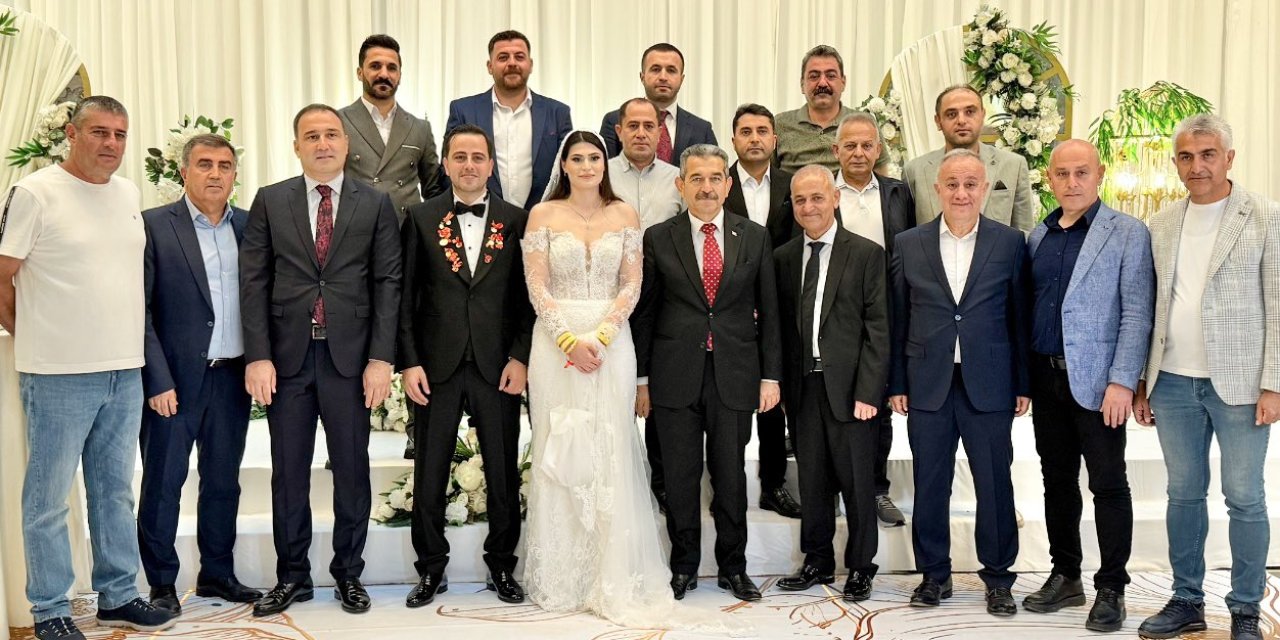 Vali Yardımcısı ve Özel İdare Genel Sekreteri Altuntaş’ın Mutlu Günü
