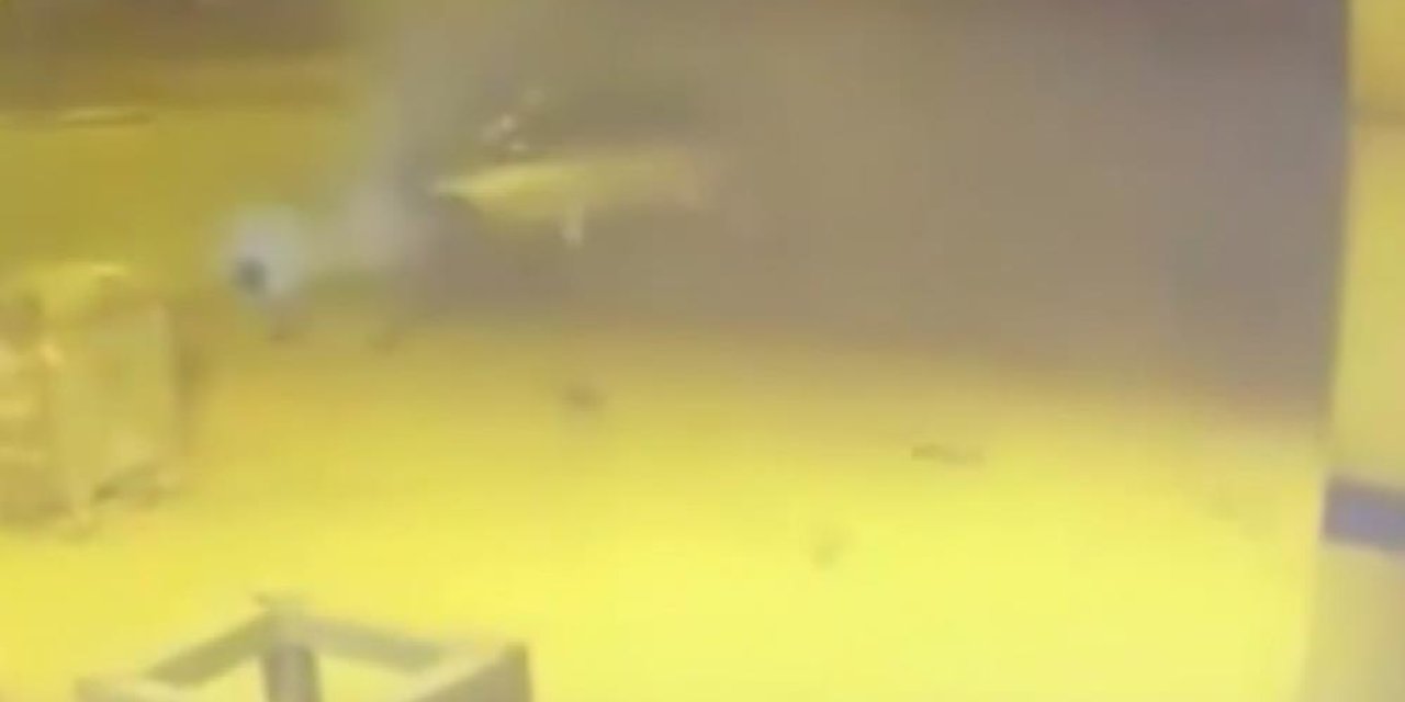 5 kişinin hayatını kaybettiği feci kaza anı kamerada