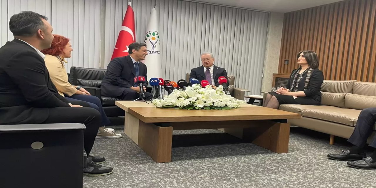 MHP-DEM Bayramlaştı: "Meclis Açıldığında Süreç Hızlanacak"
