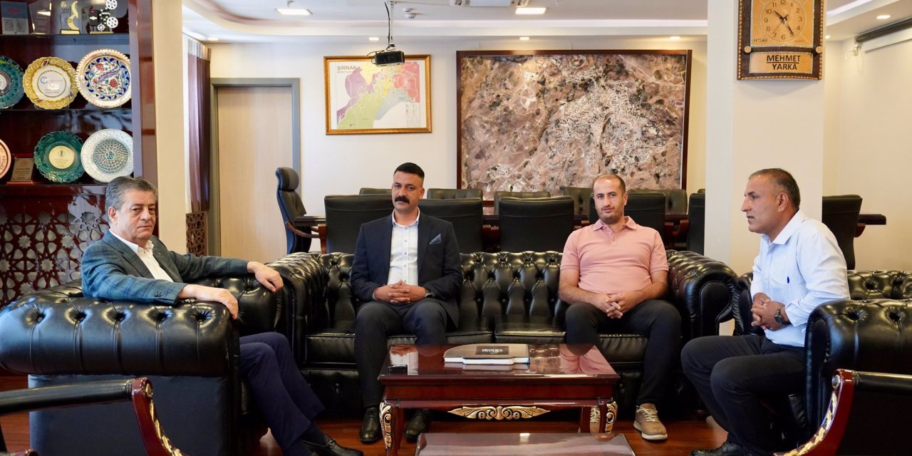 Şırnak’ta DEM Partili Belediye Başkanı’ndan AK Partili Belediye Başkanı'na Ziyaret
