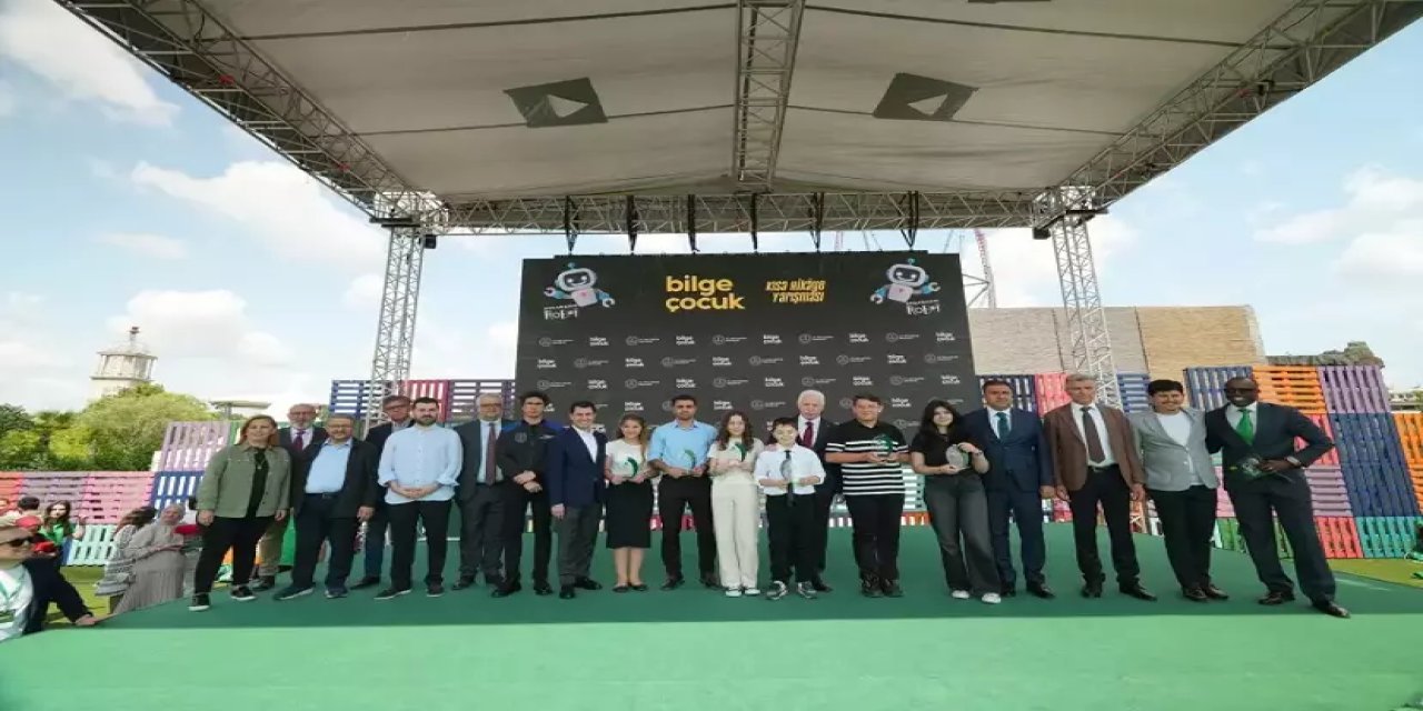 Şırnaklı Öğrenci 6 Bin Öğrenci Arasında Jüri Özel Ödül Aldı