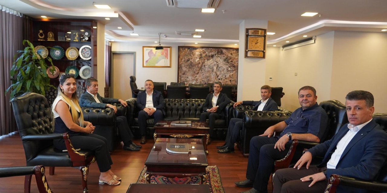 HAK-İŞ’ten Şırnak Belediyesi’ne Ziyaret: Toplu İş Sözleşmesi ve Çalışma Koşulları Masaya Yatırıldı