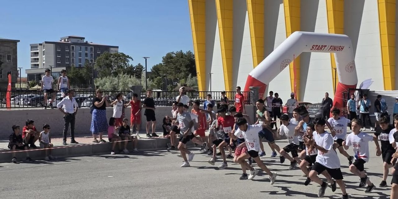 Şırnaklı Sporculardan Van’da Büyük Başarı