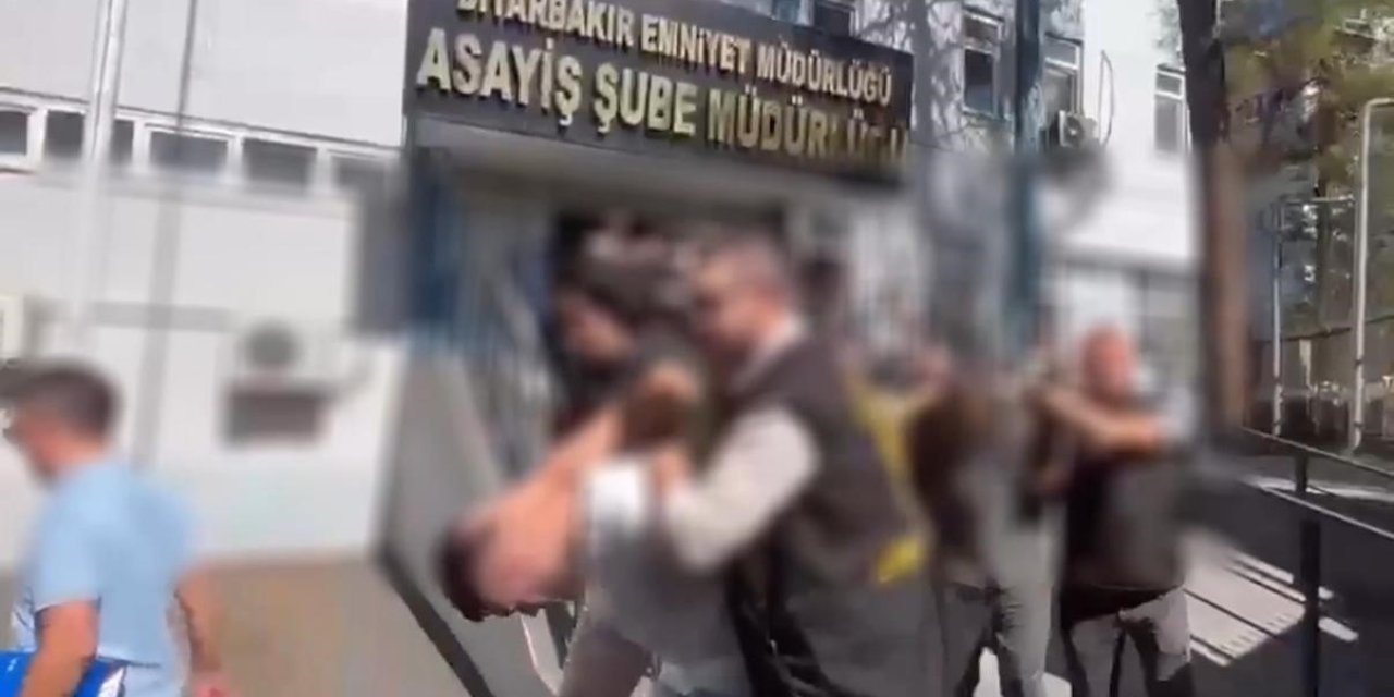 Kredi Arayanları Hedef Alan Şebekeye "Akbaba Operasyonu": 18 Tutuklama