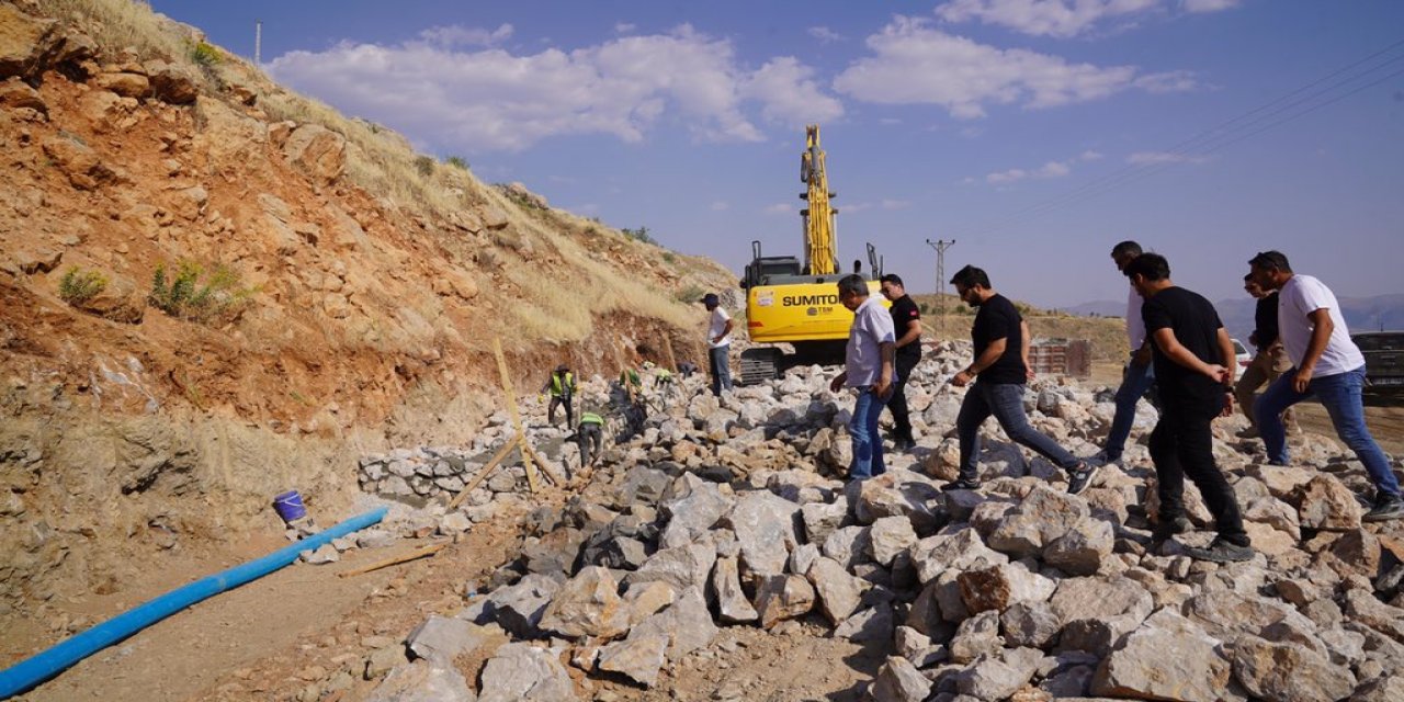 Başkan Yarka’dan, Şırnak’ta Yapılan Yollarda İnceleme