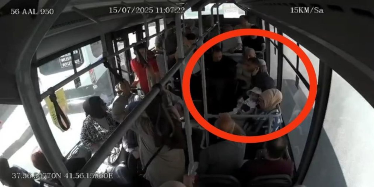 Siirt'te halk otobüsünde fenalaşan yolcu hastaneye yetiştirildi