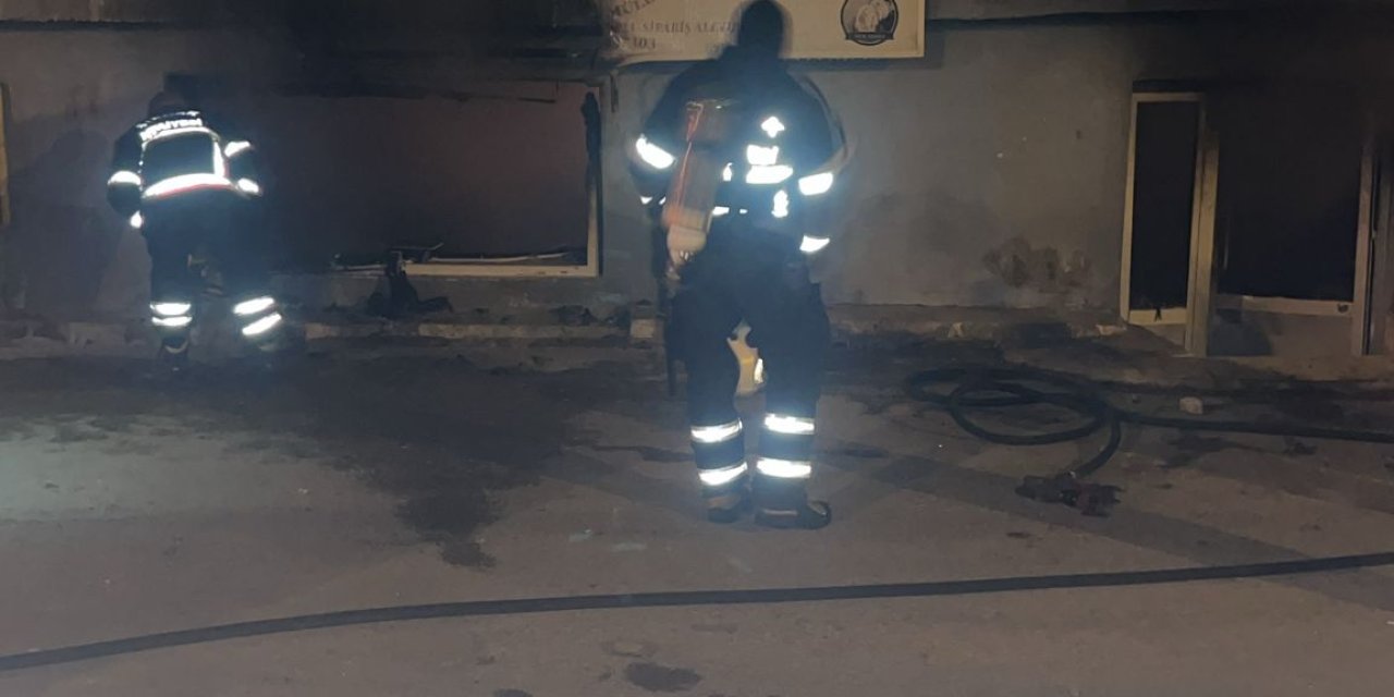 Şırnak’ta gece yarısı çıkan yangın paniğe neden oldu!