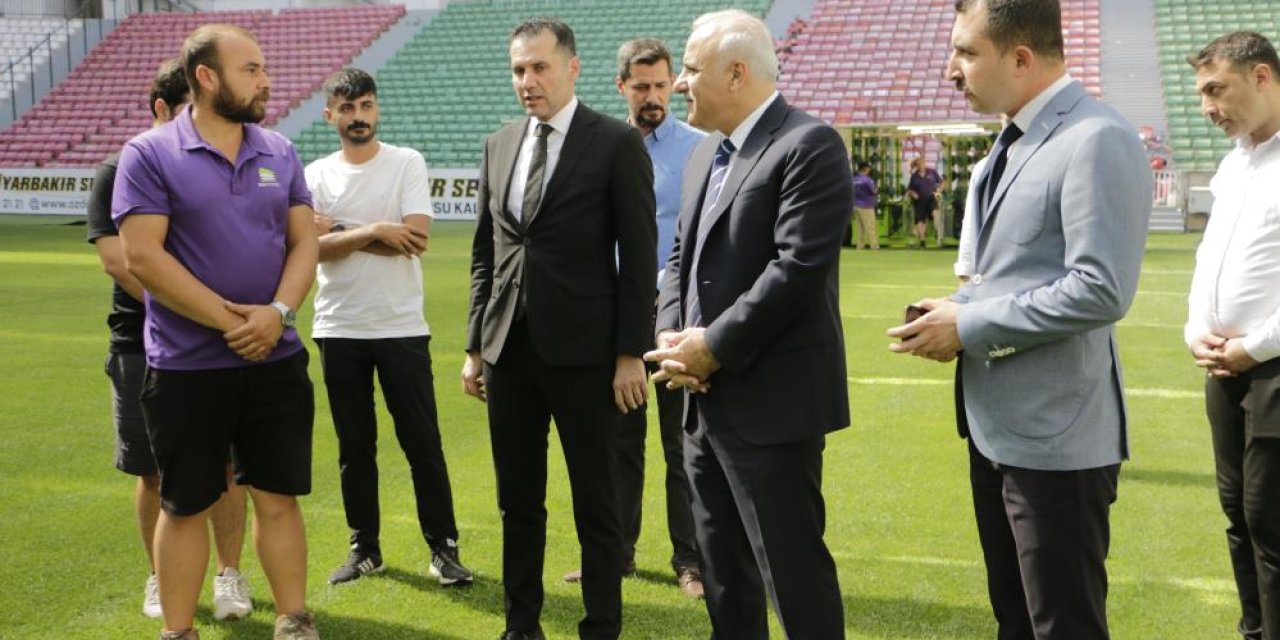 Vali Zorluoğlu, Diyarbakır Stadyumu’nda İncelemelerde Bulundu