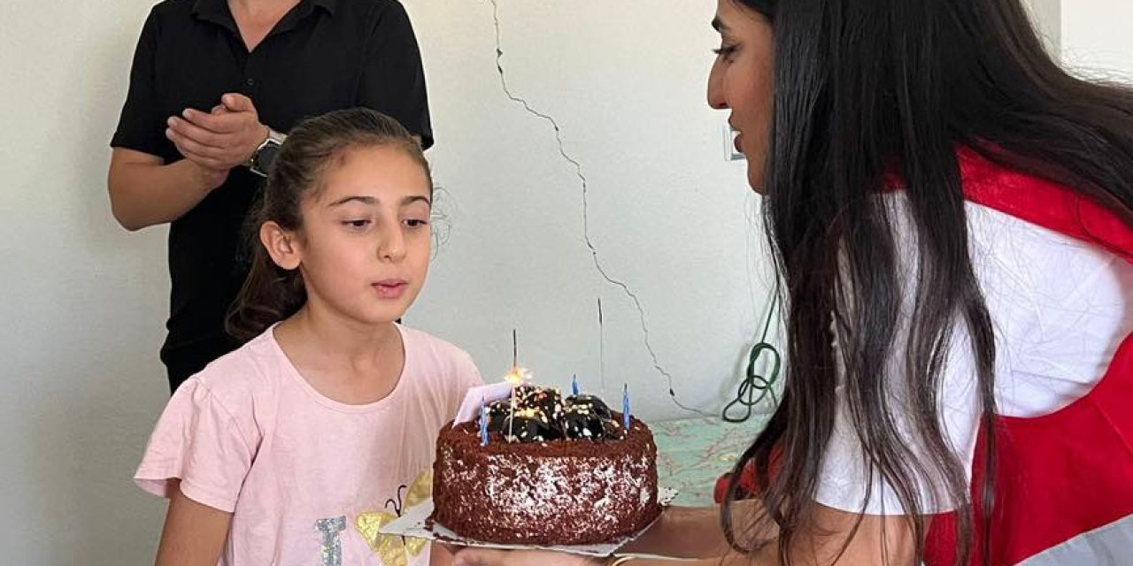 Türk Kızılay’ından Küçük Havin’e Doğumu Günü Sürpriz