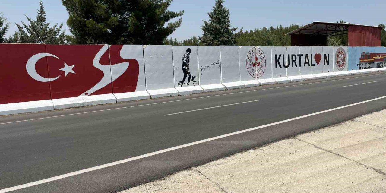 Kurtalan Ekspresi Motifli Güvenlik Noktaları Dikkat Çekiyor