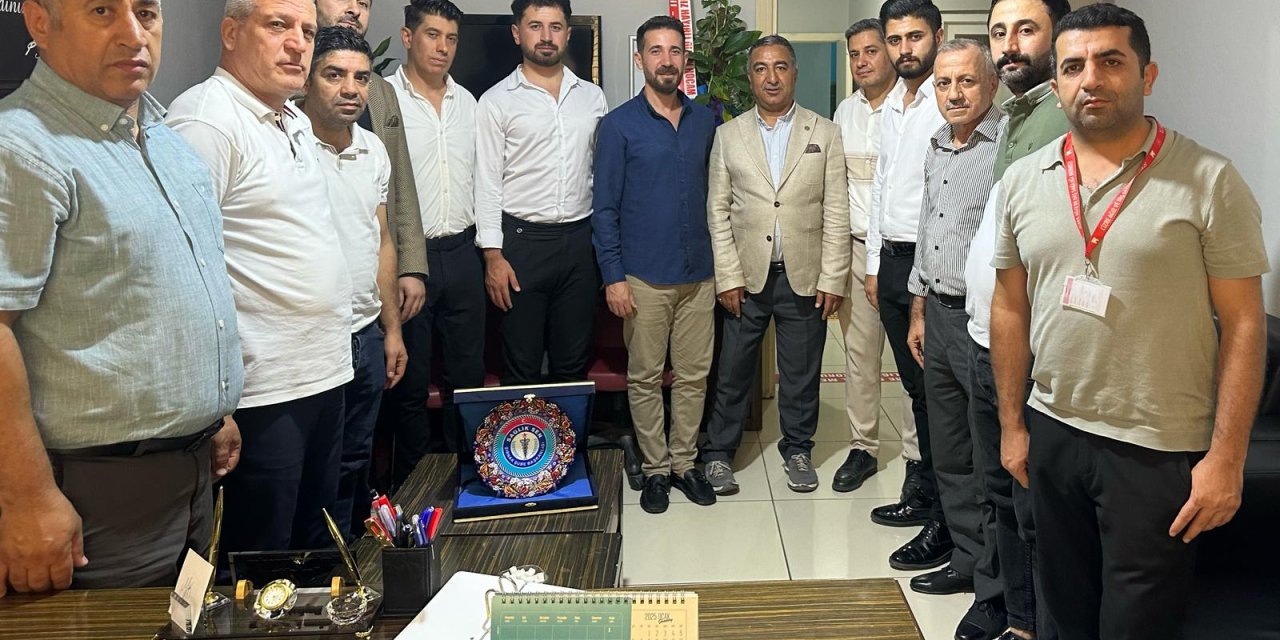 Sağlık-Sen Şube Başkanı Anmal, Cizre Adsm Başhekimi Karaaslan İle Sağlık Hizmetini Değerlendirdi