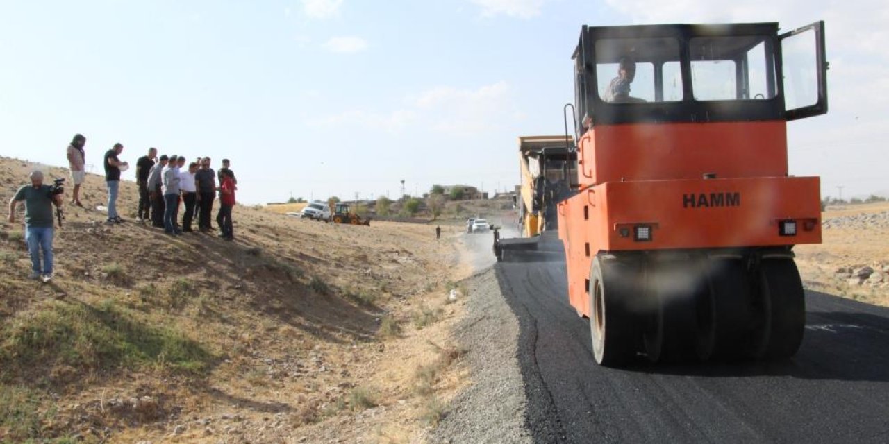 Şırnak İl Özel İdaresi Merkez, İlçe ve Köylerde Aralıksız Çalışmaya Devam Ediyor