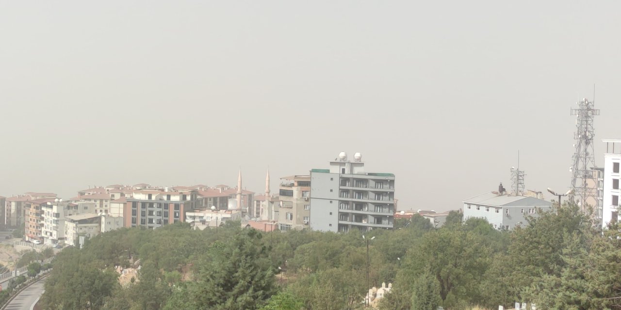 Şırnak’ta Toz Taşınımı Hayatı Olumsuz Etkiledi