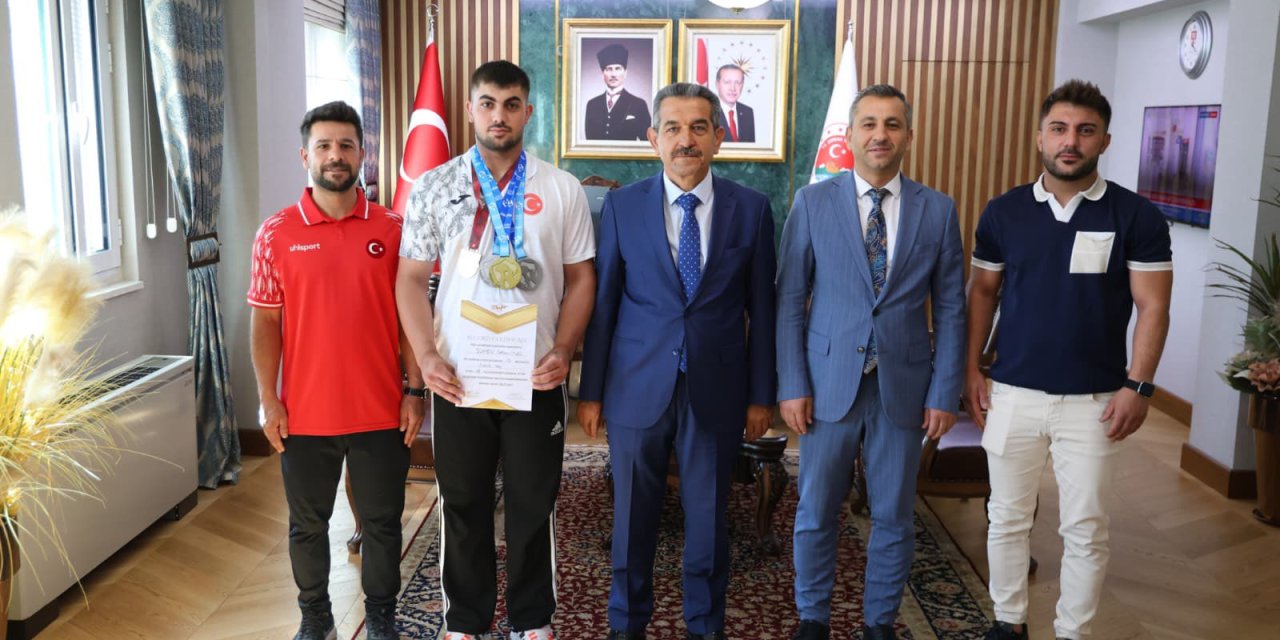 Avrupa Rekortmeni Sefkan’dan, Vali Ekici’ye Ziyaret